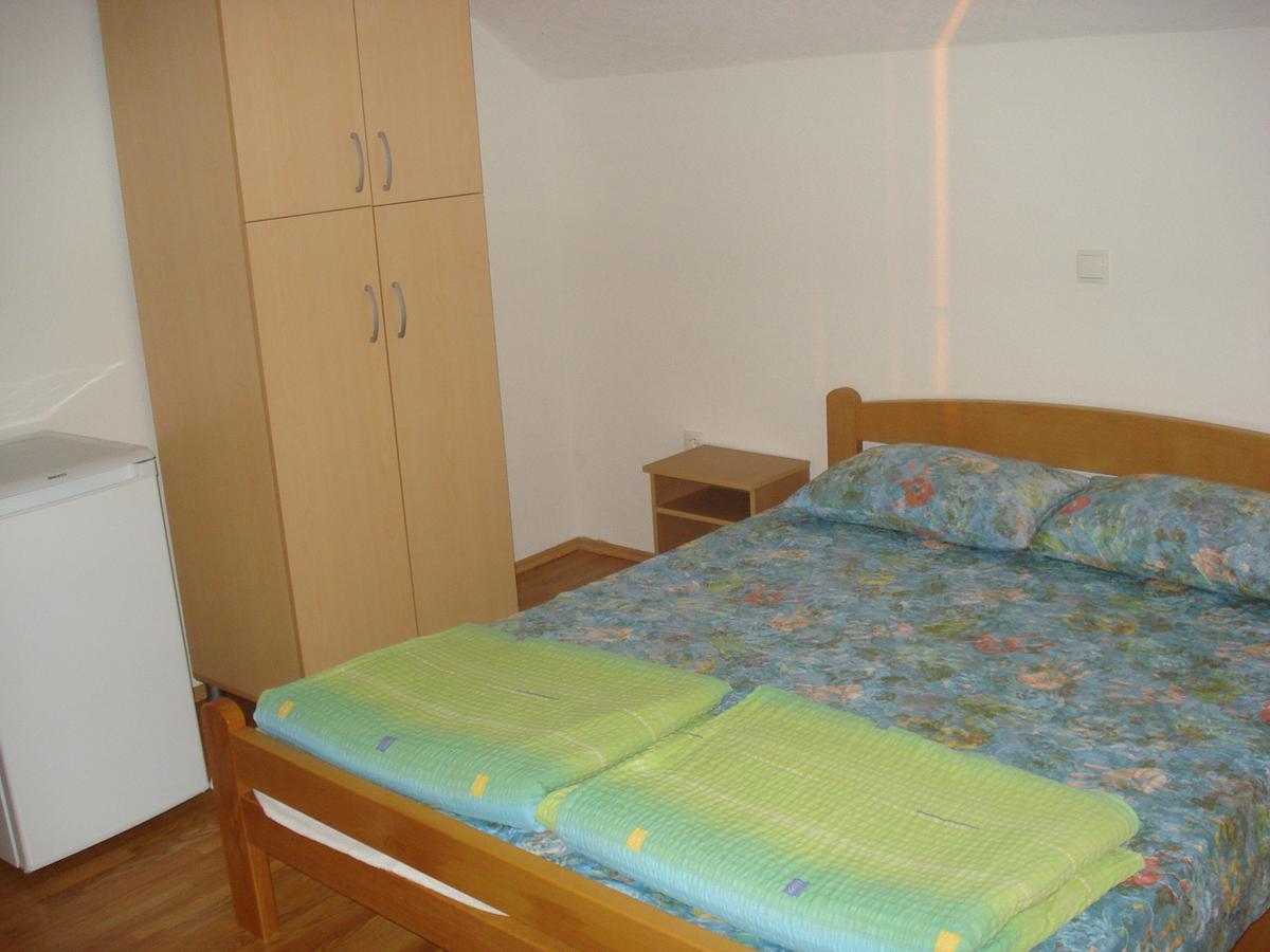 Guesthouse Zimovski Peštani Εξωτερικό φωτογραφία