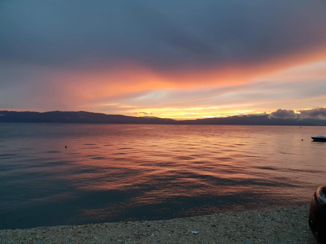 Guesthouse Zimovski Peštani Εξωτερικό φωτογραφία